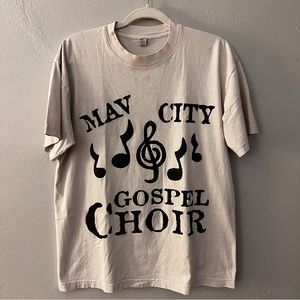 Maverick City Music - “Gospel Choir” Shirt in Creme
